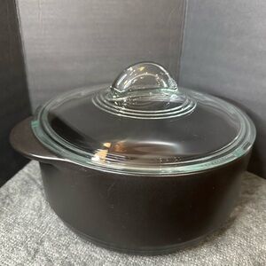 Pampered Chef Rockcrok 4 Quart Dutch Oven with Glass Lid